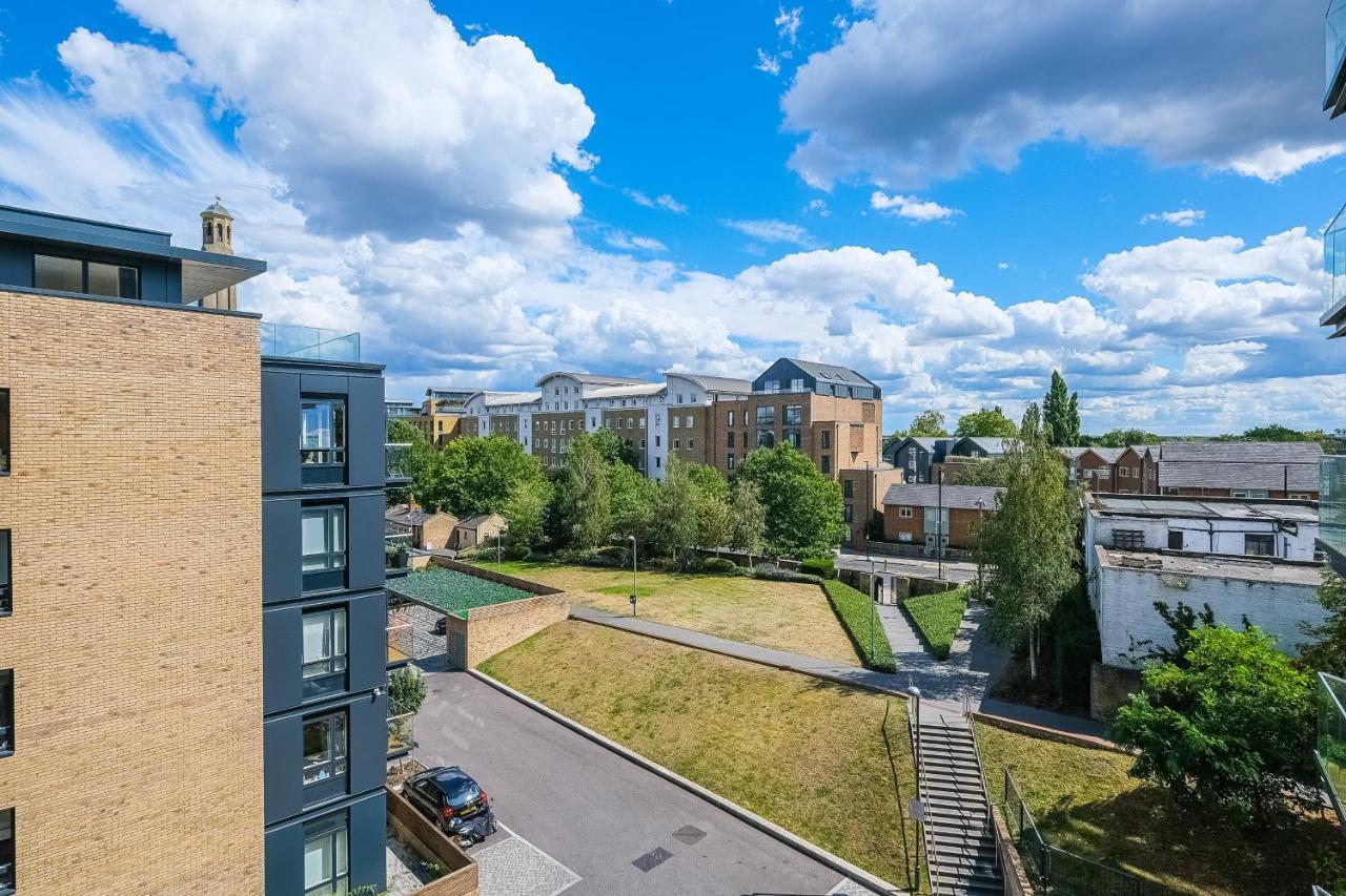 Silver Apartment Kew Bridge London Eksteriør bilde